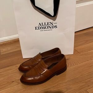 Size 5d Men’s Randolph Loafers